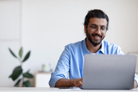 From Salaried to Self-Employed: Your Guide to Becoming a Tech Contractor